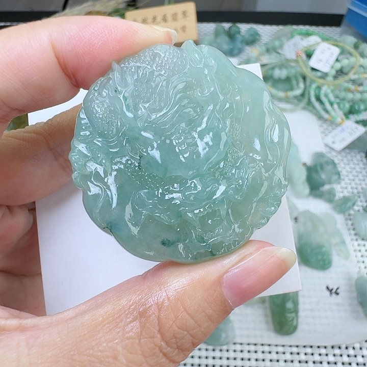 未镶嵌定制翡翠挂件