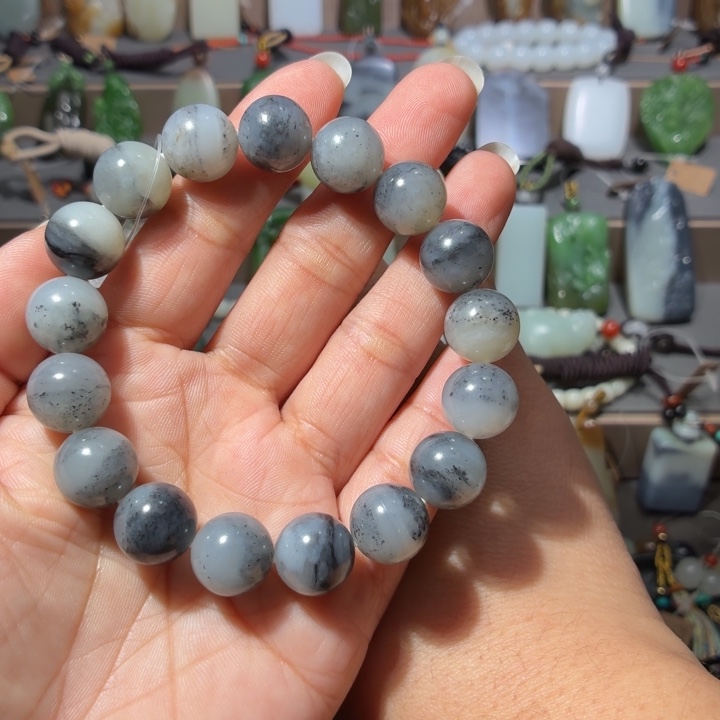 和田玉未镶嵌颈饰卡12