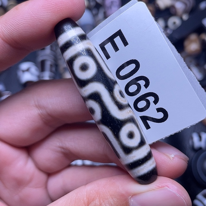 玛瑙/玉髓颈饰未镶嵌有坑