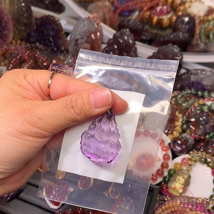 水晶颈饰未镶嵌订制