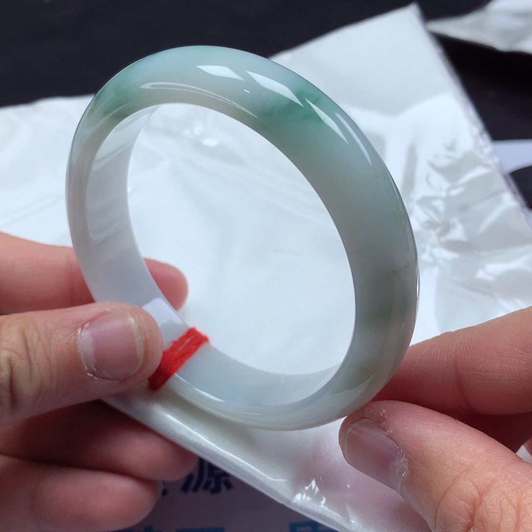 翡翠手镯未镶嵌58正圈