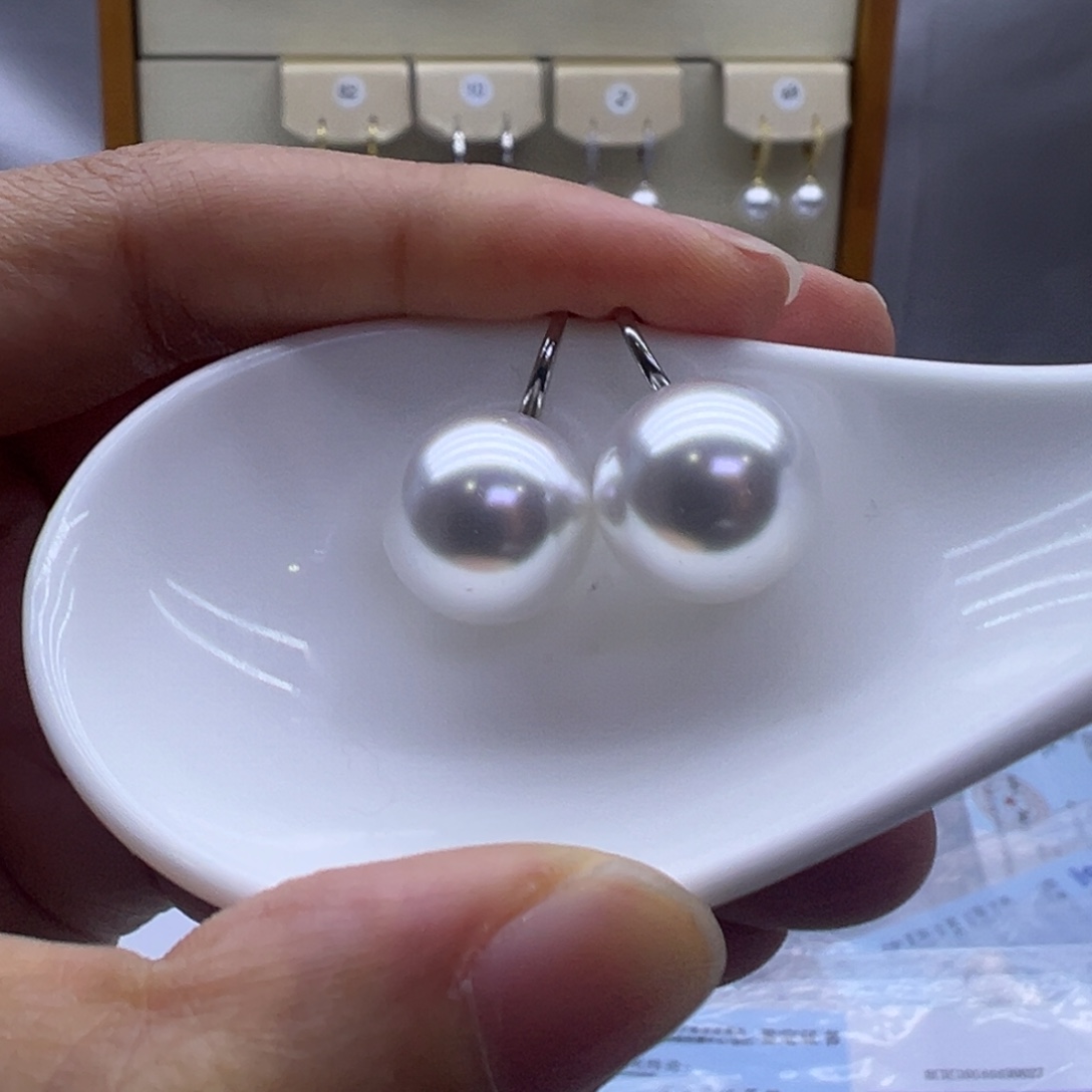 淡水珍珠未镶嵌耳饰