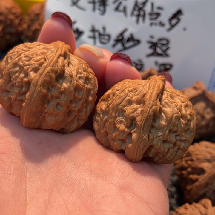 詠***恆把件文玩核桃白狮子