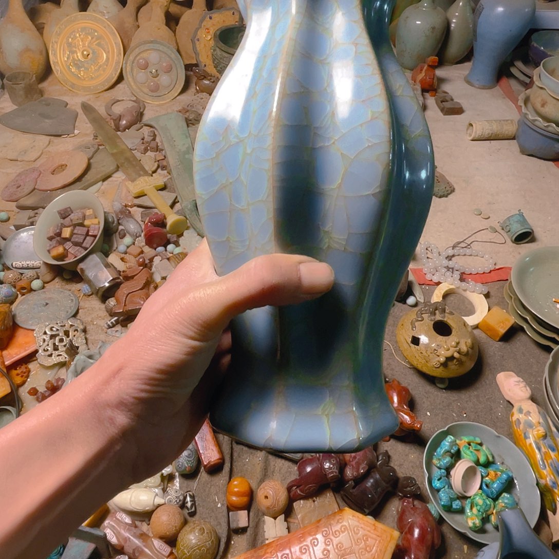 壶坎坎坷坷走完一年后