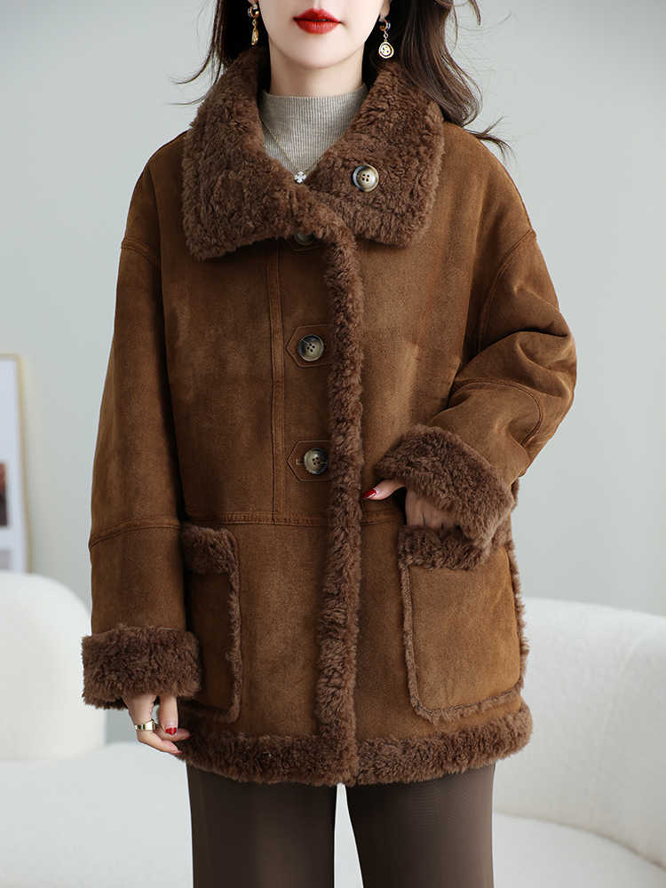 时尚外套皮毛一体冬大衣女士保暖加绒短款加厚