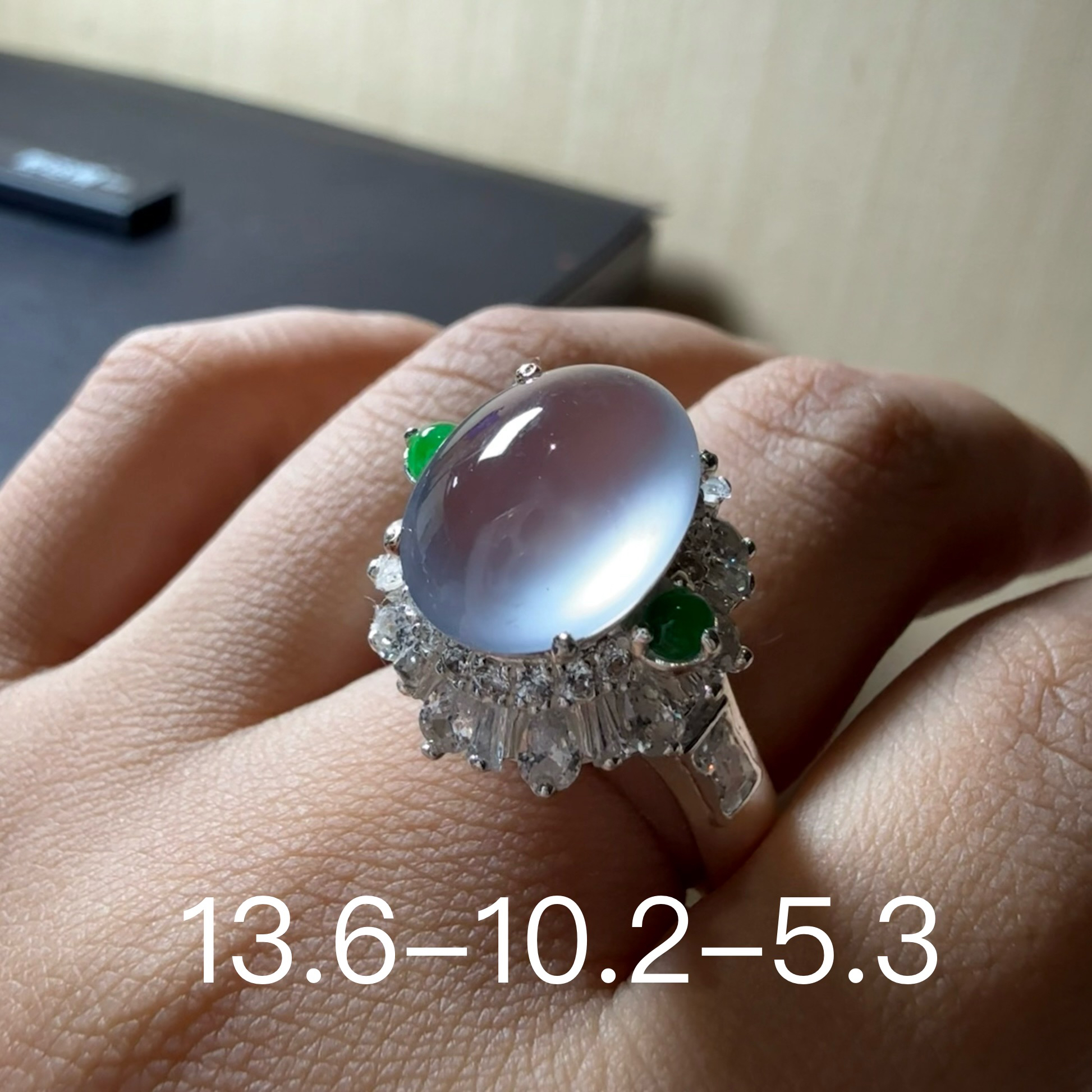 冷光大白钢！珠宝感拉满！天然缅料翡翠玻璃种白冰戒面蛋面无纹裂