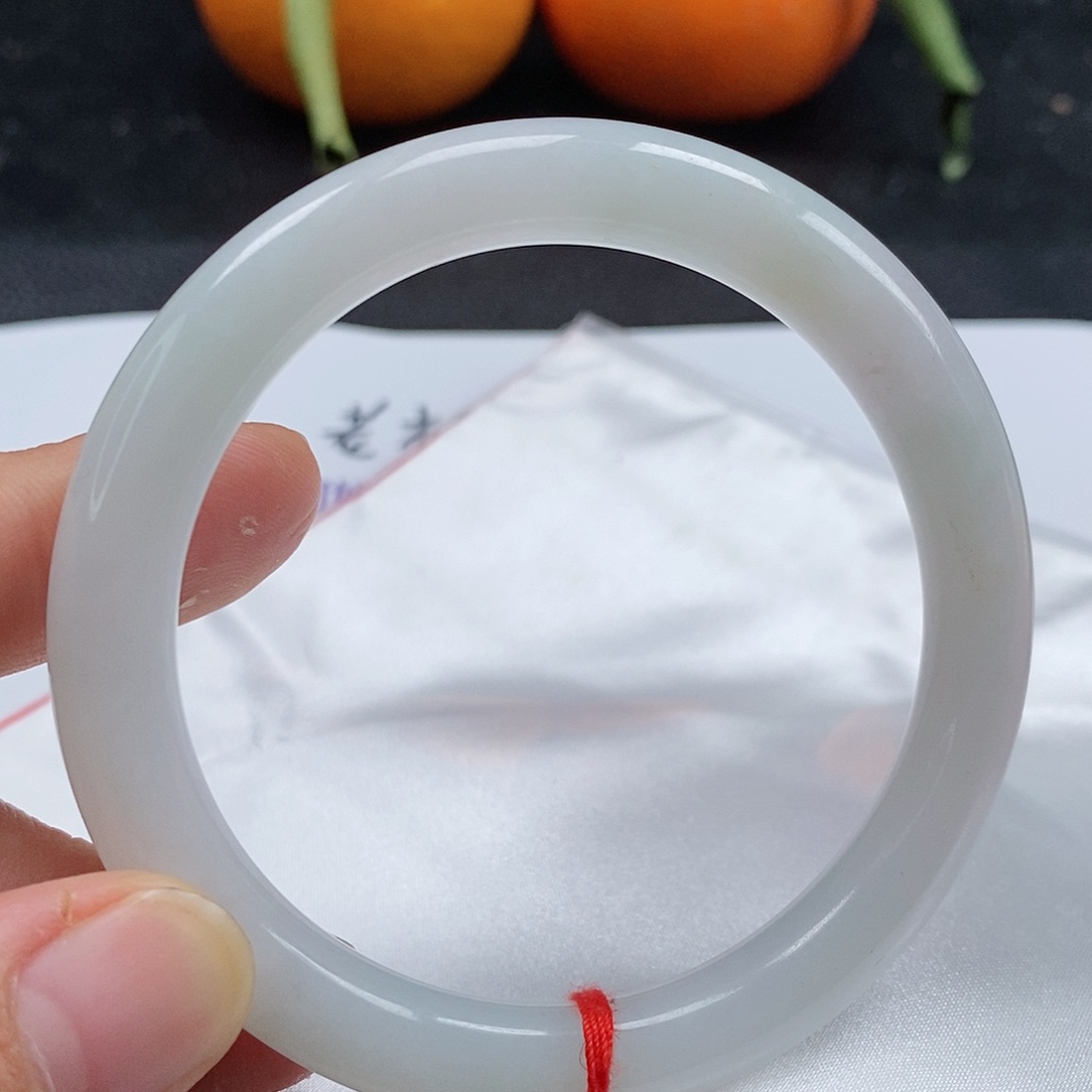 【闪购商品】翡翠手镯（圆镯）未镶嵌328号