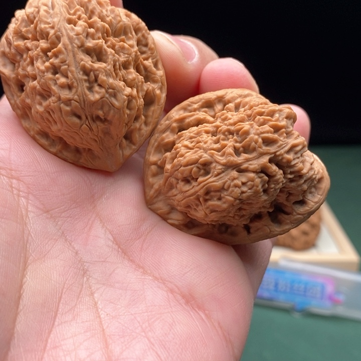 文玩核桃把件鑫****?南疆天使之翼