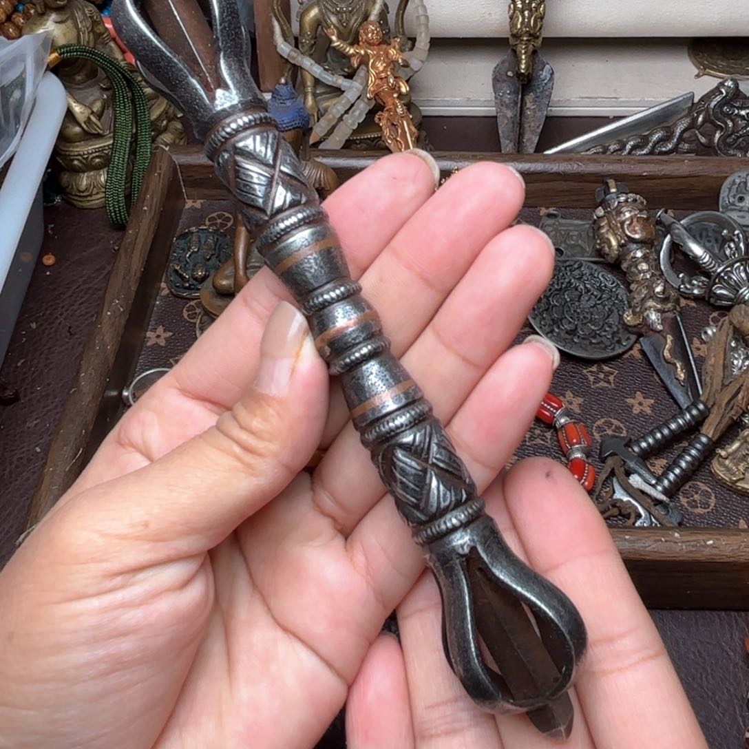 铜星月的菩提吊坠