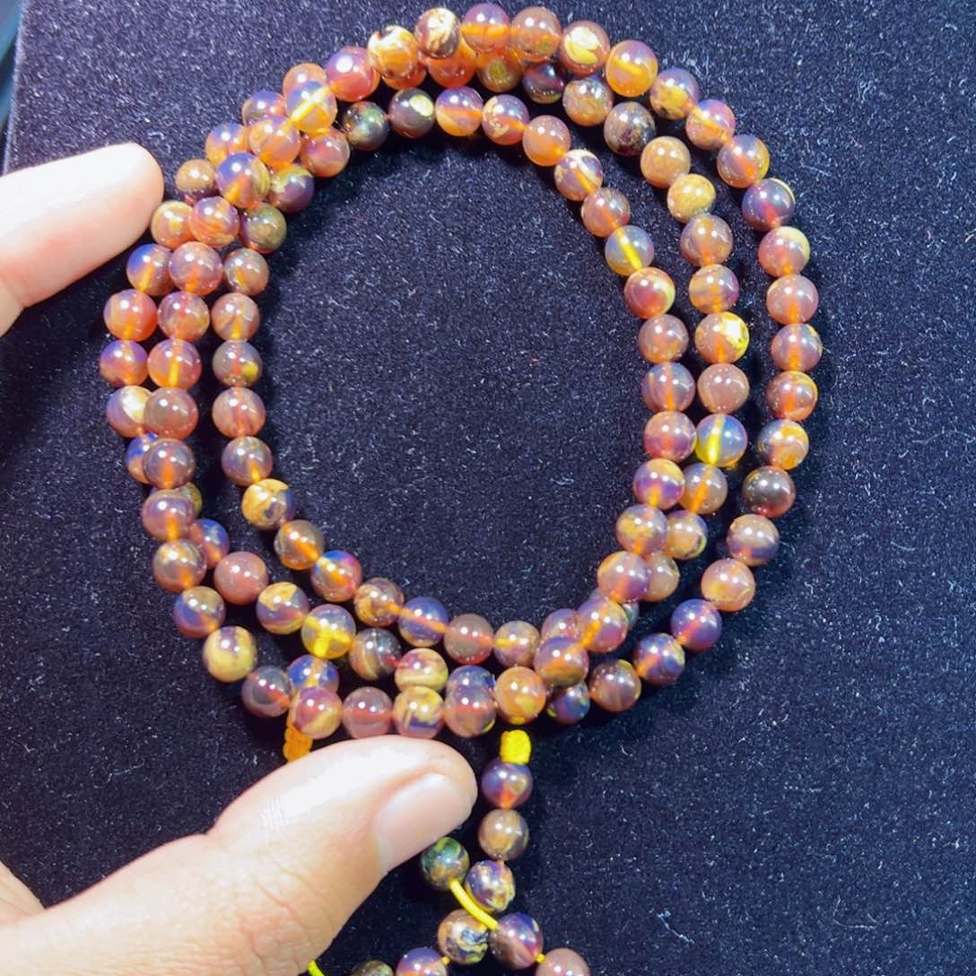 琥珀裸石未镶嵌琥珀