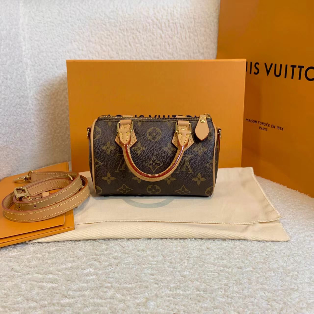 99新 LouisVuitton/路易威登 壹臻/老花speedy nano 22年52235648