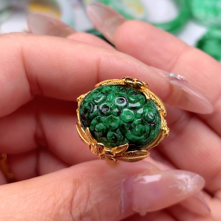 翡翠银S925镶嵌颈饰翡翠