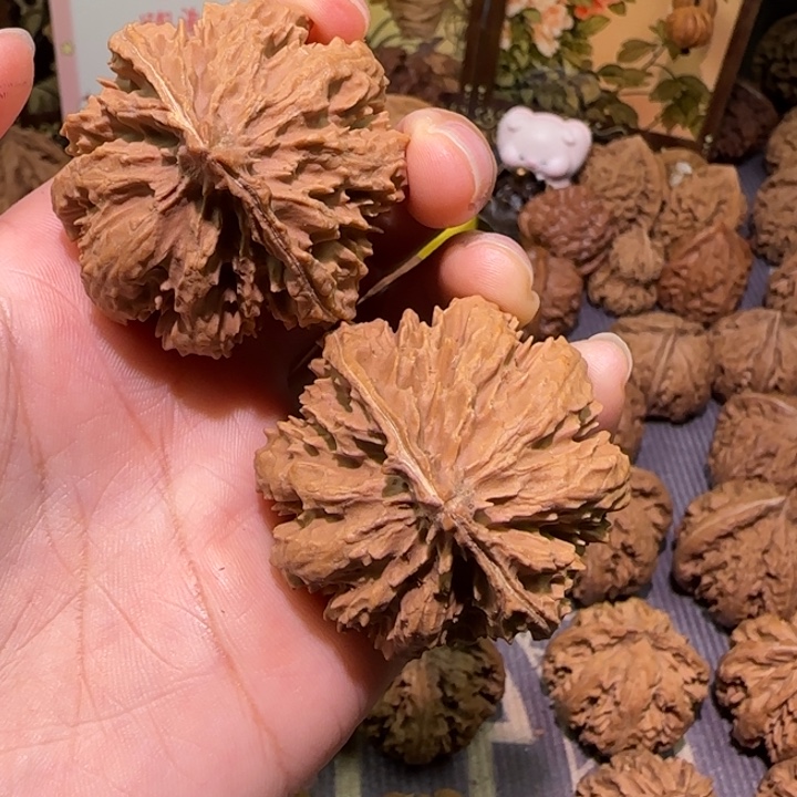 ༺***༻核桃秦岭文玩核桃13