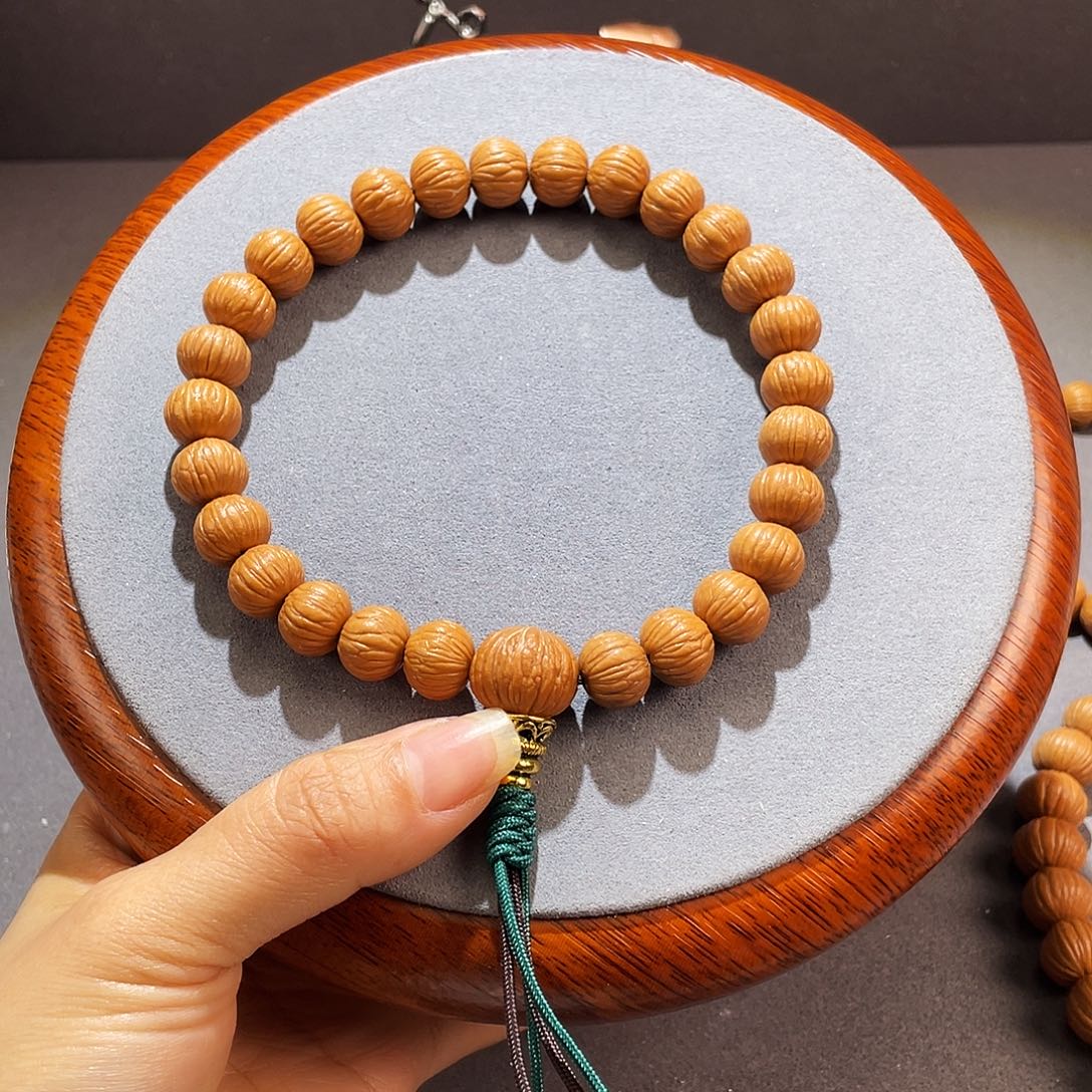 隔***叔吊坠文玩核桃原皮原色原生态土豪手持