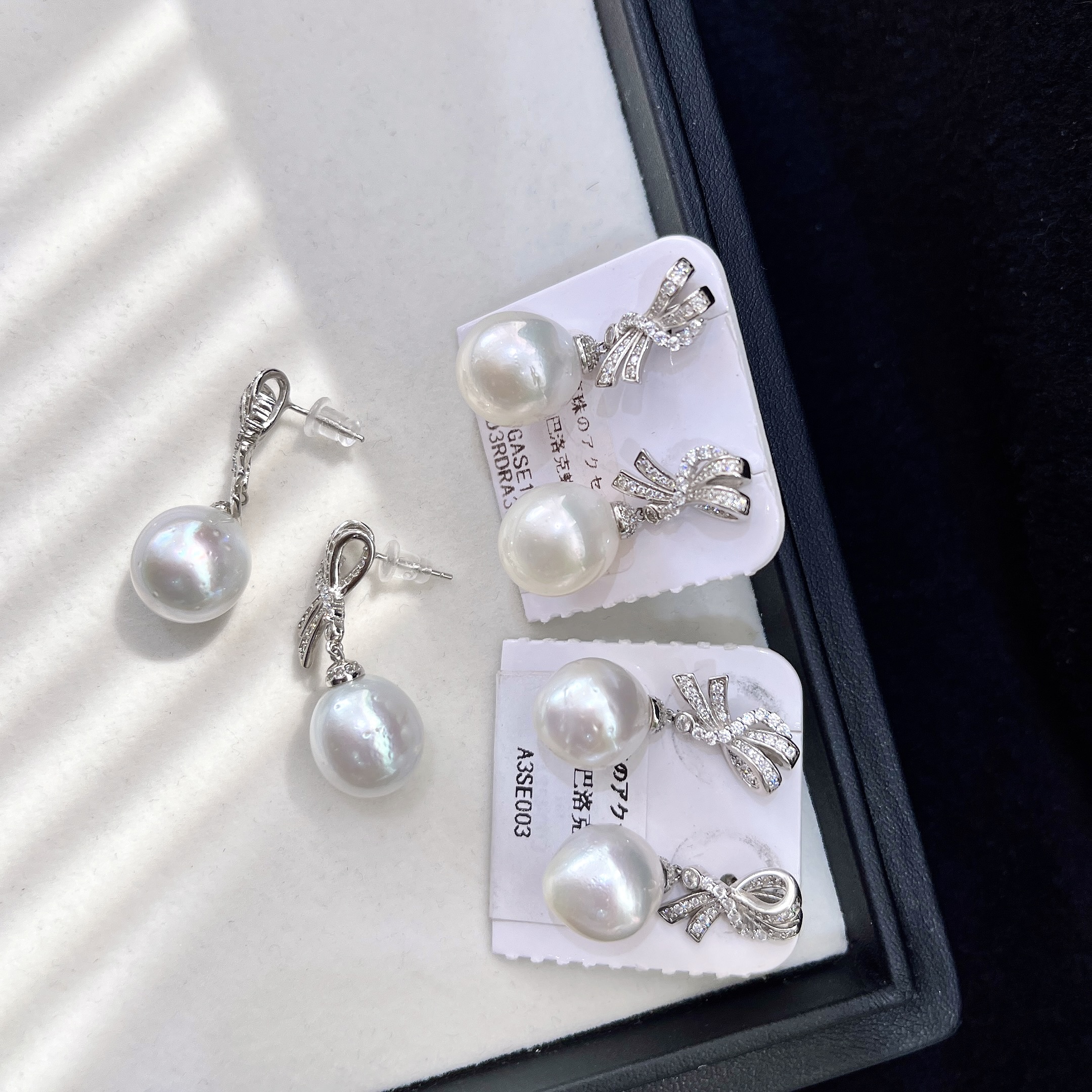 天然珍珠 海水澳白蝴蝶耳钉 13-14MM S925银 多样性发一 R091