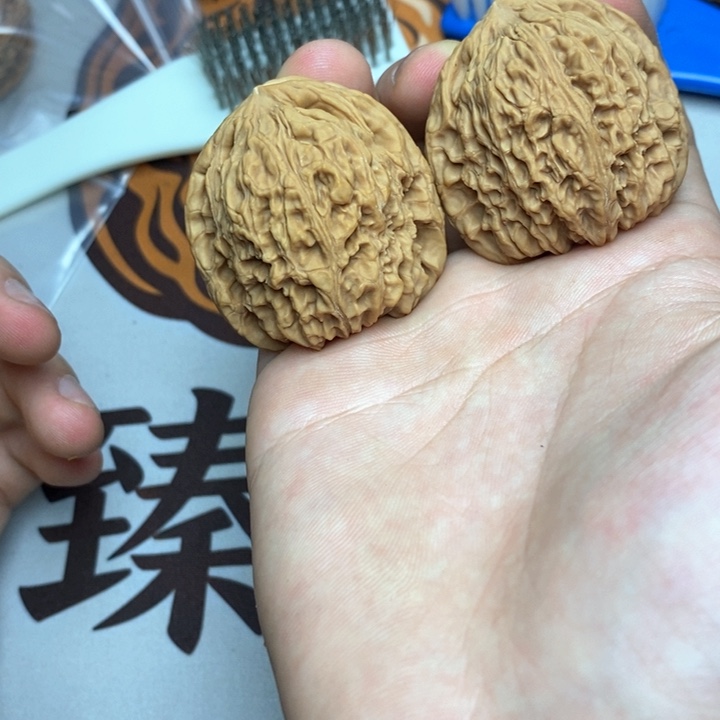 吊坠文玩核桃我****界文玩核桃