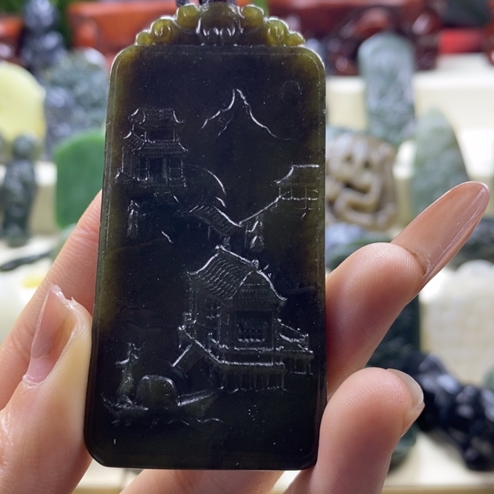 和田玉颈饰未镶嵌