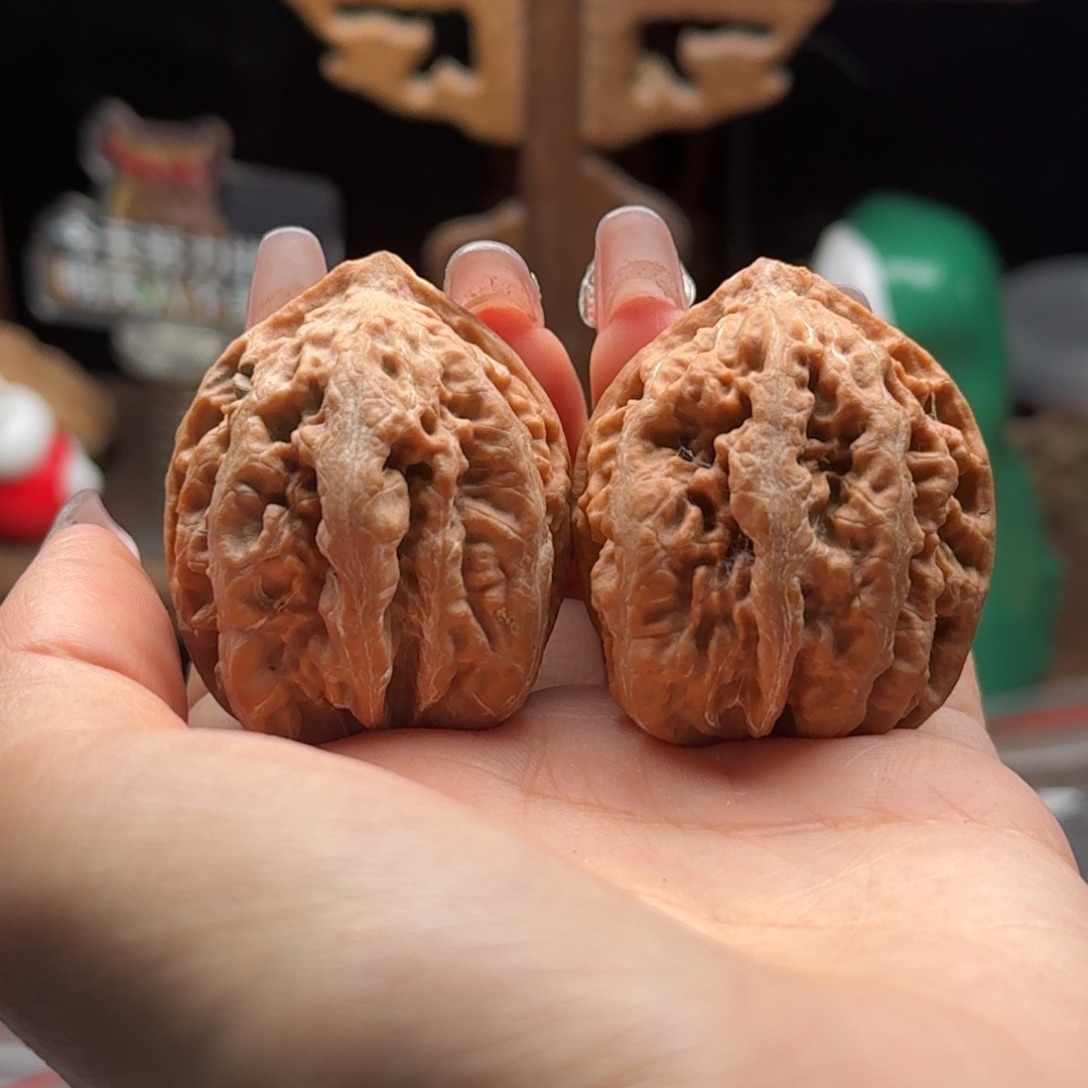 文玩核桃把件关东木子楸百核71花皮