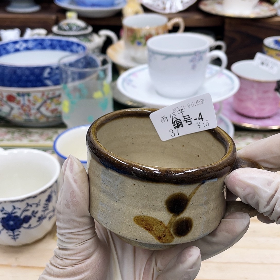 雨***子鹿屋家的美丽咖啡杯