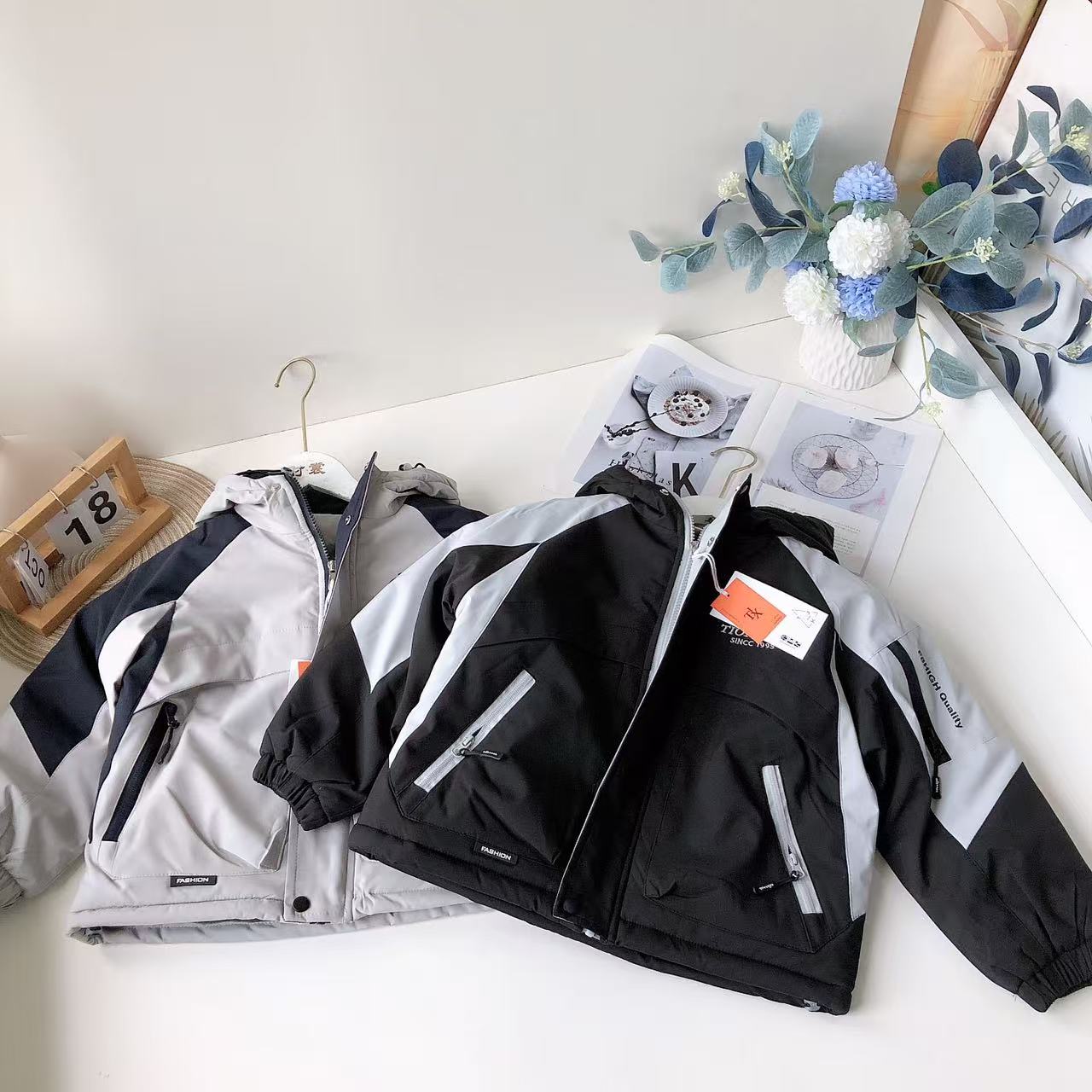 K066儿童新款冬季加绒加厚外套S字母2565