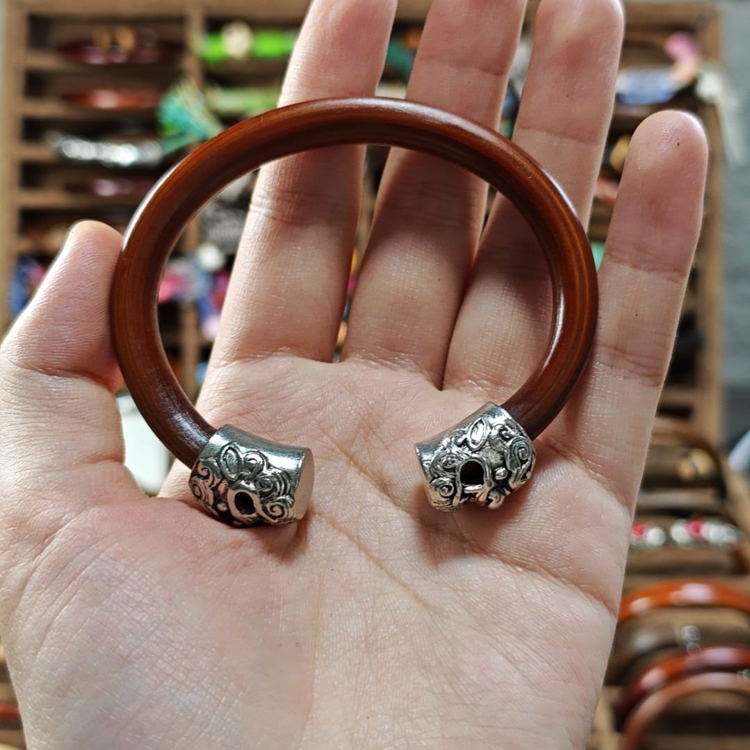 咲***$木质非金属金刚藤手镯