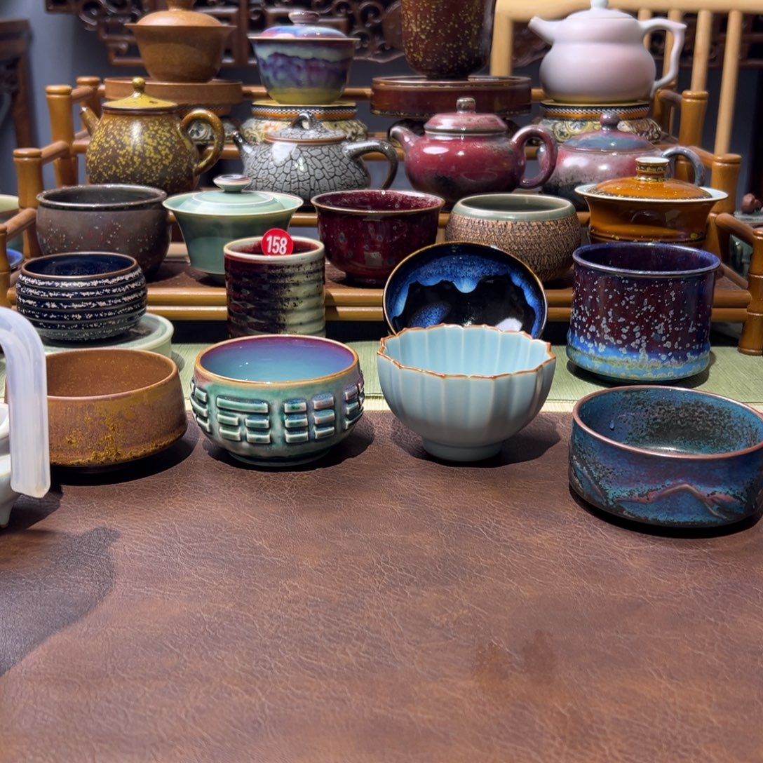 远***山钧瓷的制作工艺和工艺都是非常的精良