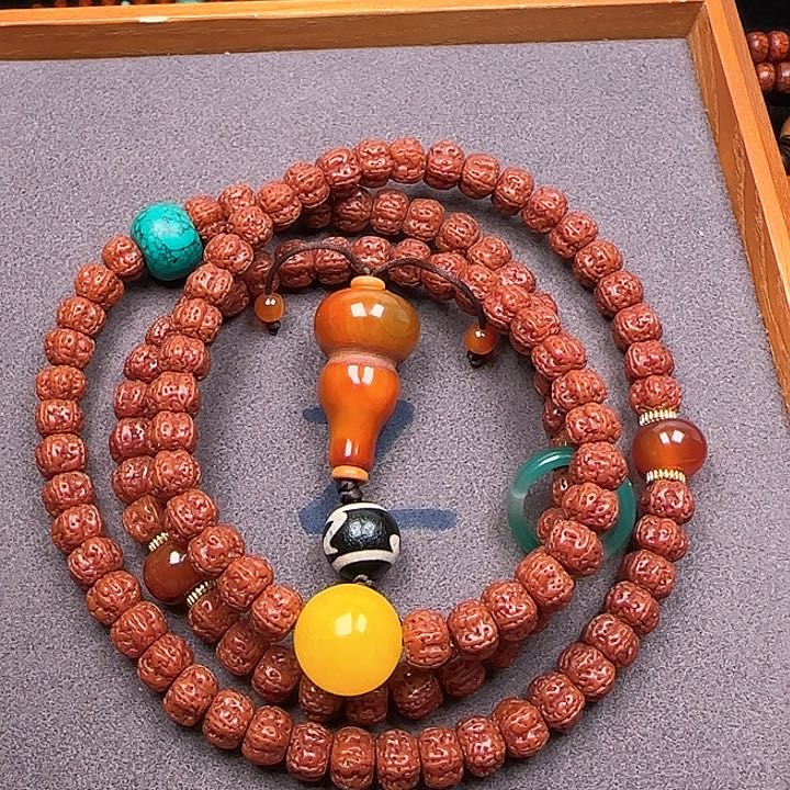 金刚菩提吊坠金刚菩提吊坠