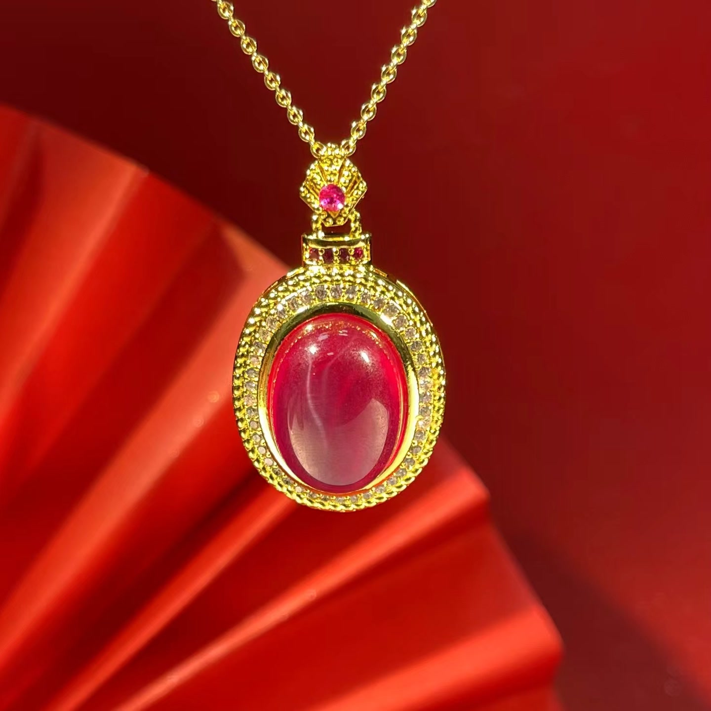 c1230-精选级豪华设计款蛋面吊坠-hbs-赠礼盒