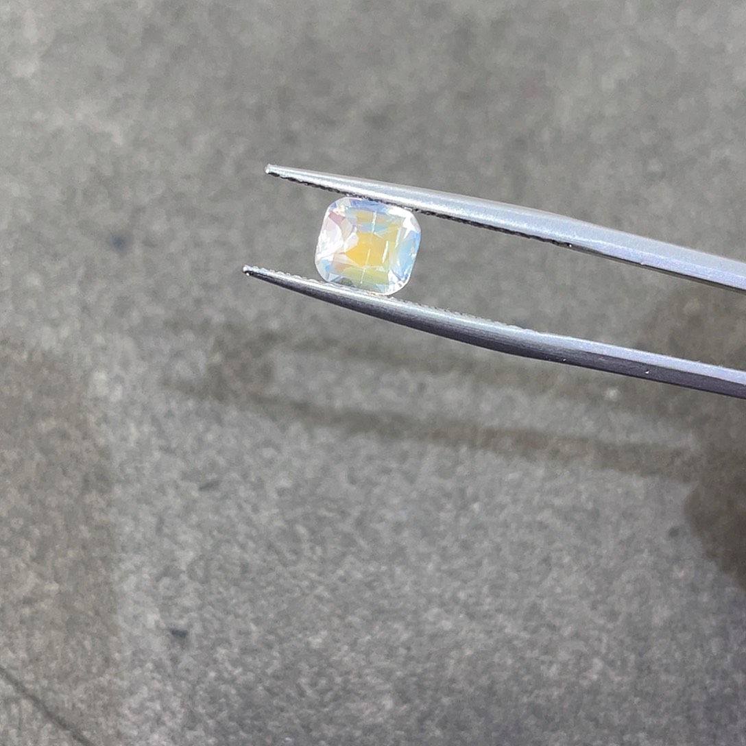 月光石裸石未镶嵌月光石1.08ct