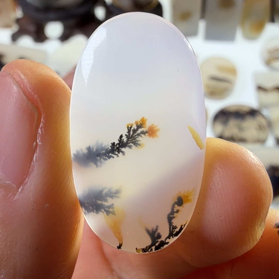 玛瑙/玉髓未镶嵌珠宝半成品