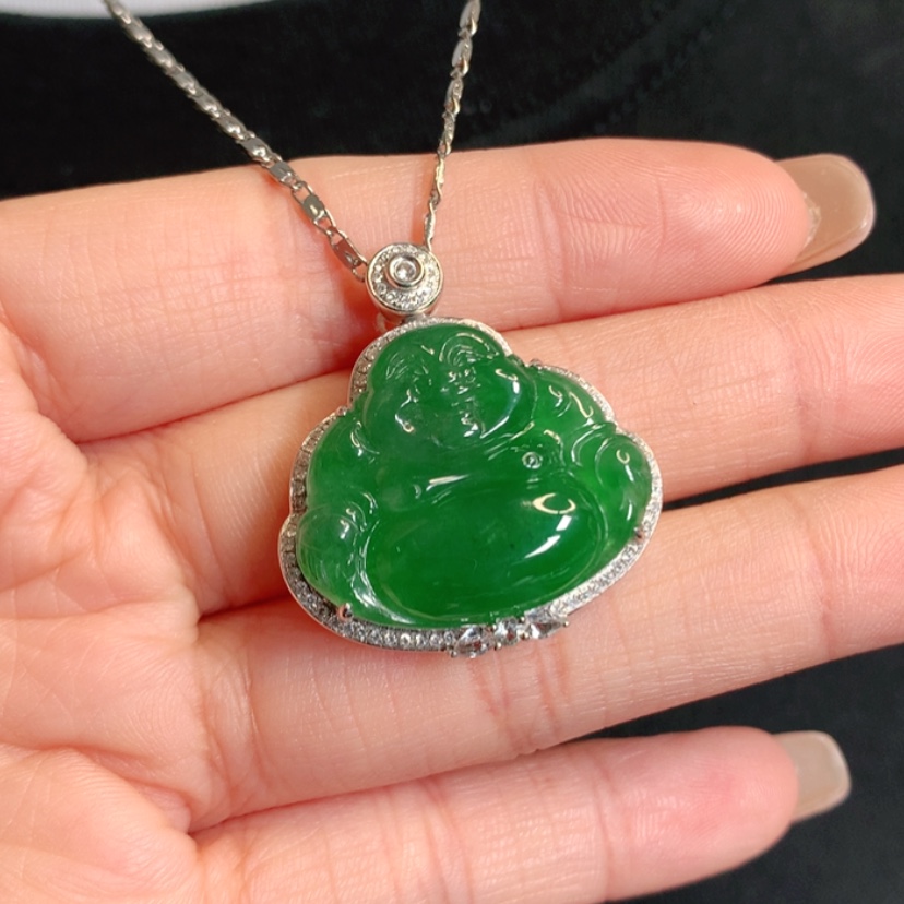 【闪购商品】颈饰18K金镶嵌翡翠佛公