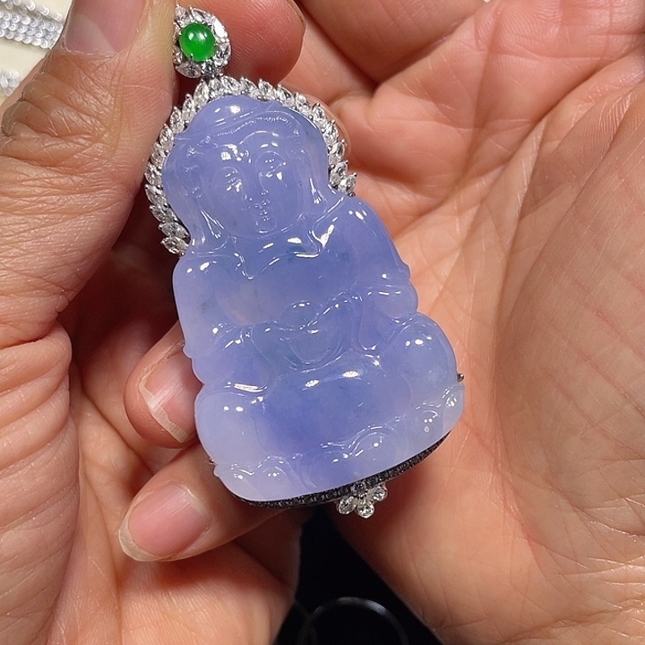 翡翠吊坠(不含链)18K金镶嵌观音