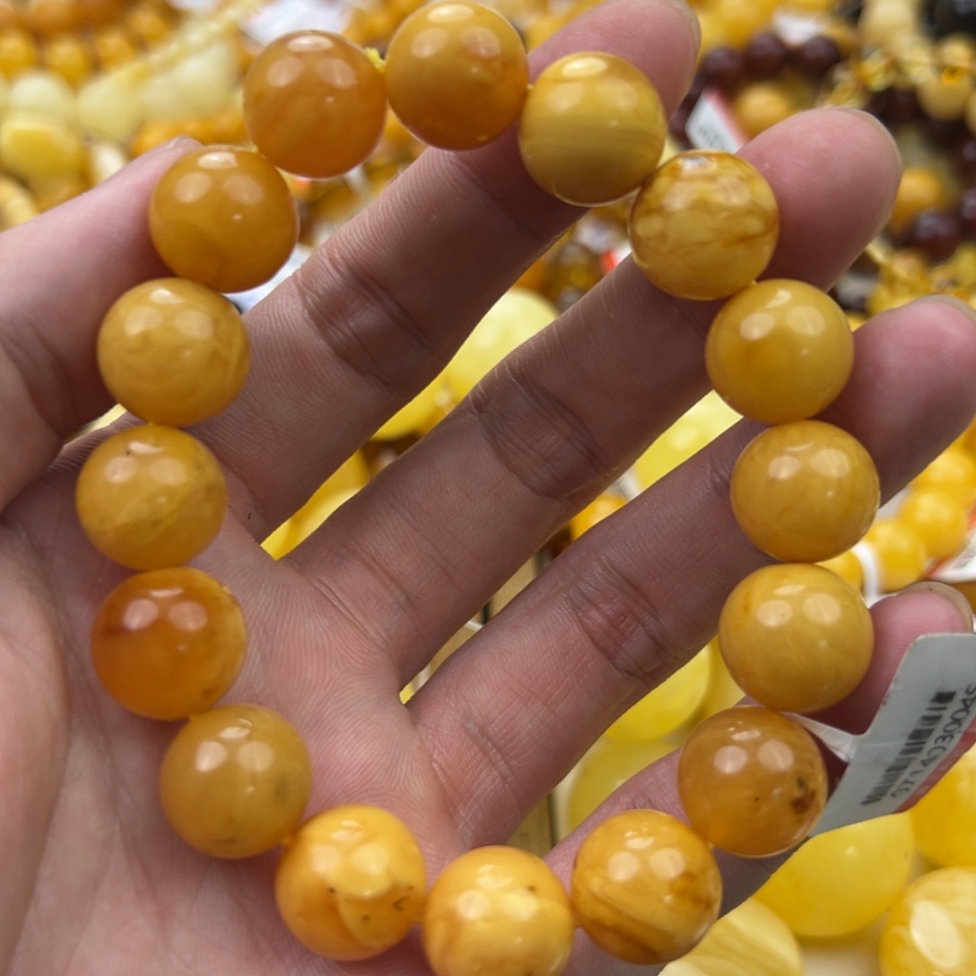 琥珀珠宝奇石未镶嵌