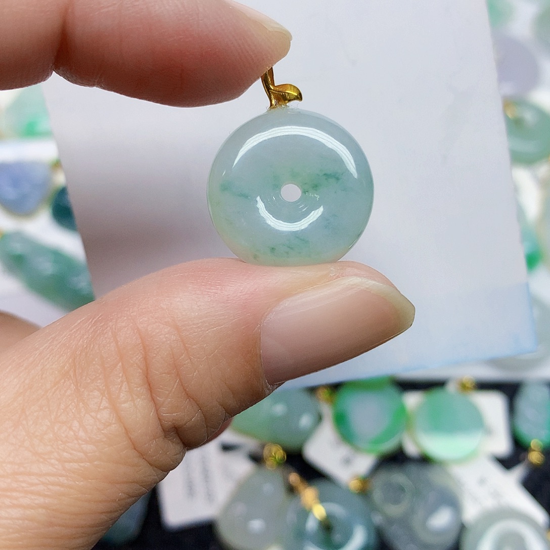 翡翠未镶嵌颈饰356788