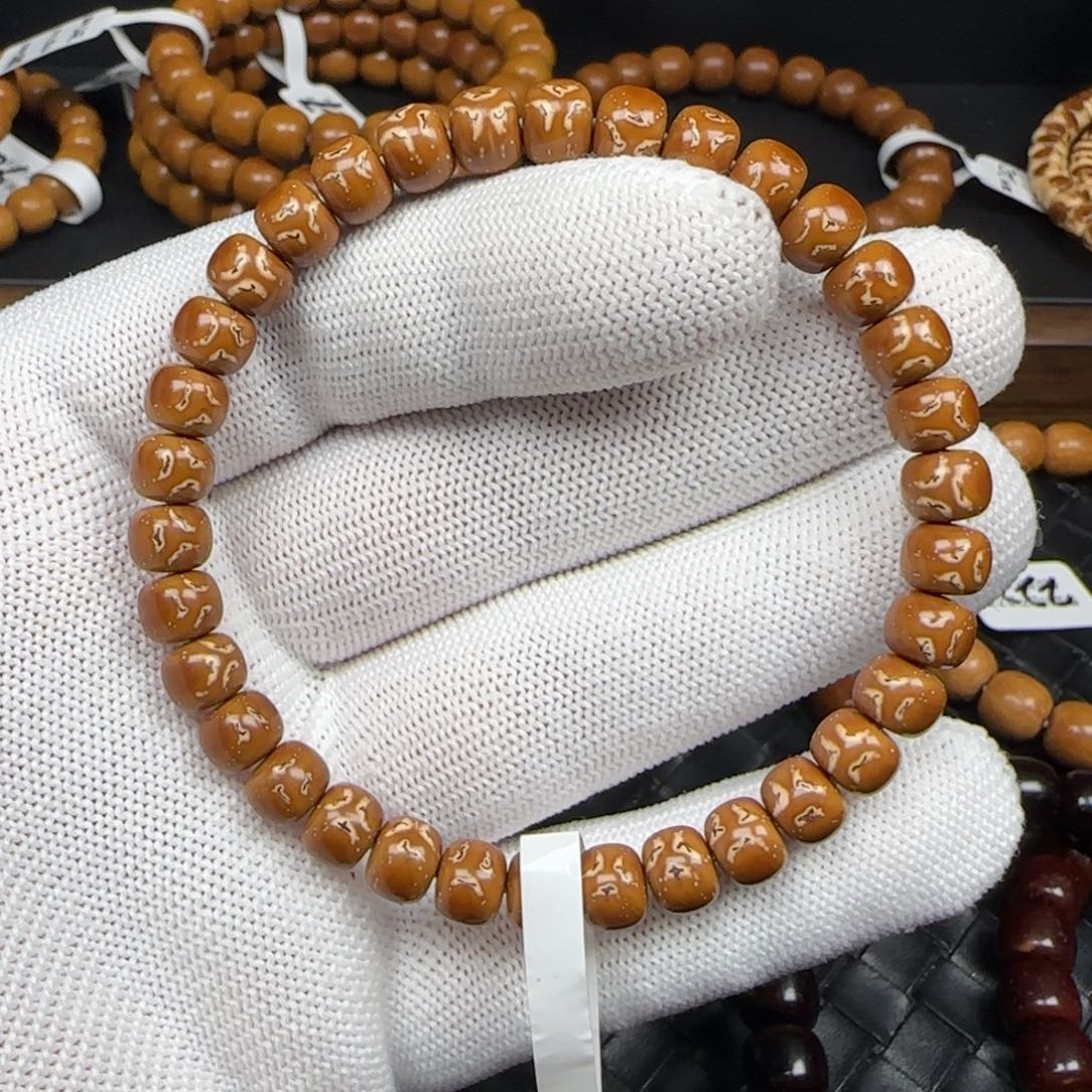 惟***文手串紫金鼠7.3mm实心鬼脸166