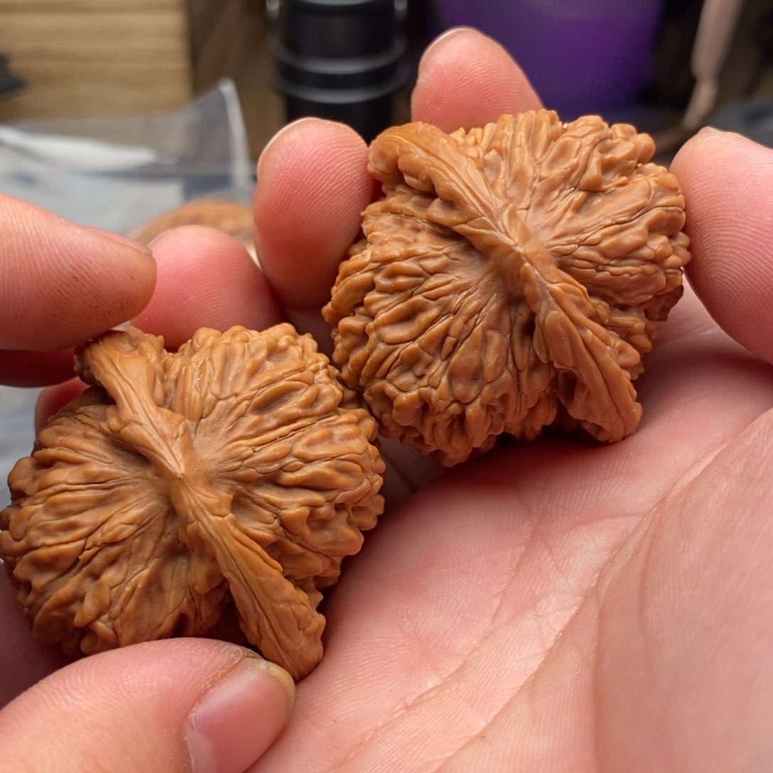 文玩核桃吊坠文玩