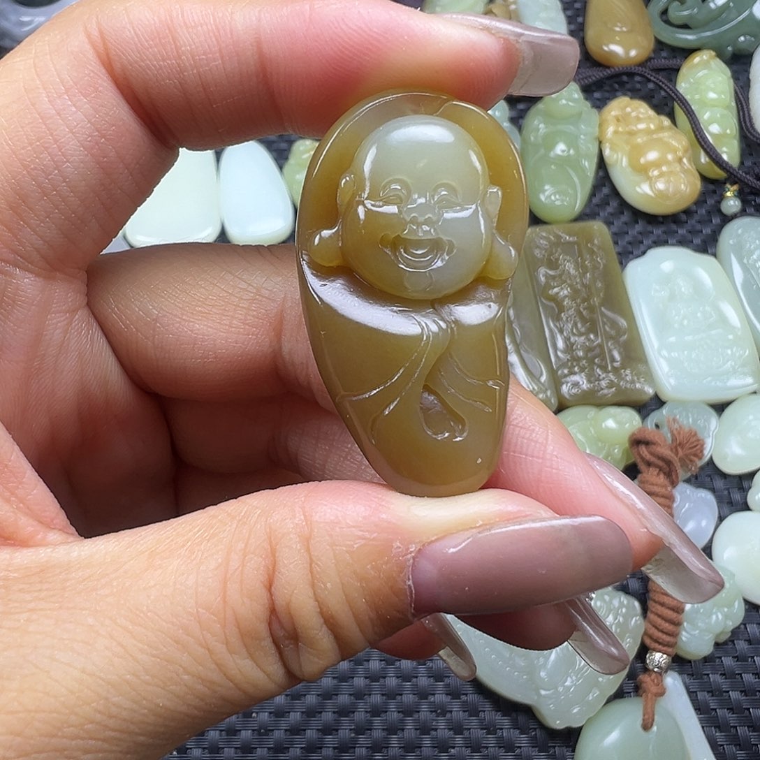 和田玉未镶嵌吊坠(不含链)卡41.9