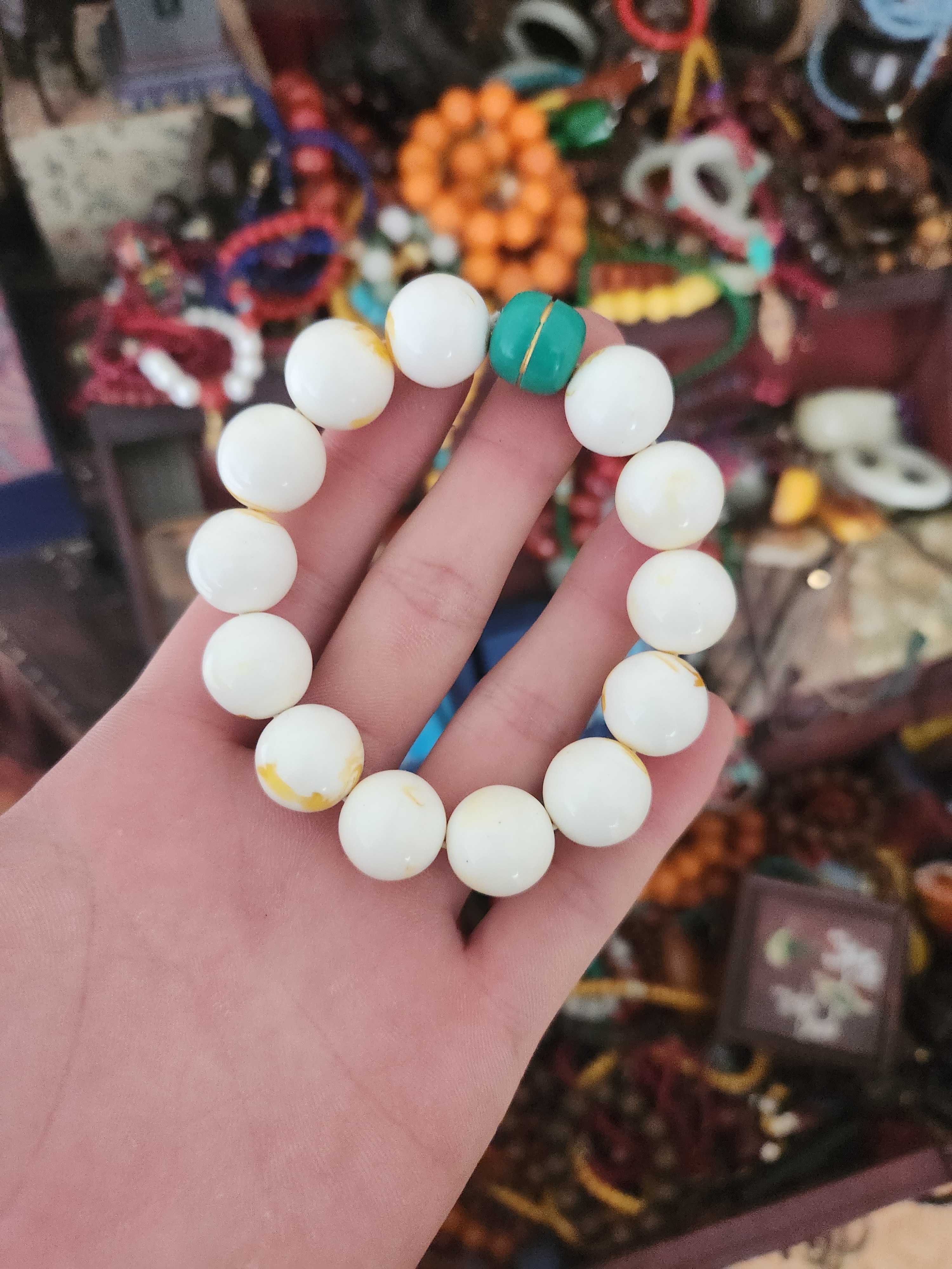 【闪购商品】骨刺白蜜蜡手串