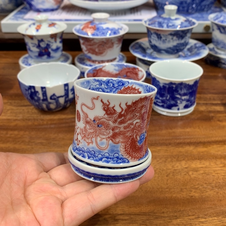 自成堂柴窑 釉里红龙纹转转杯