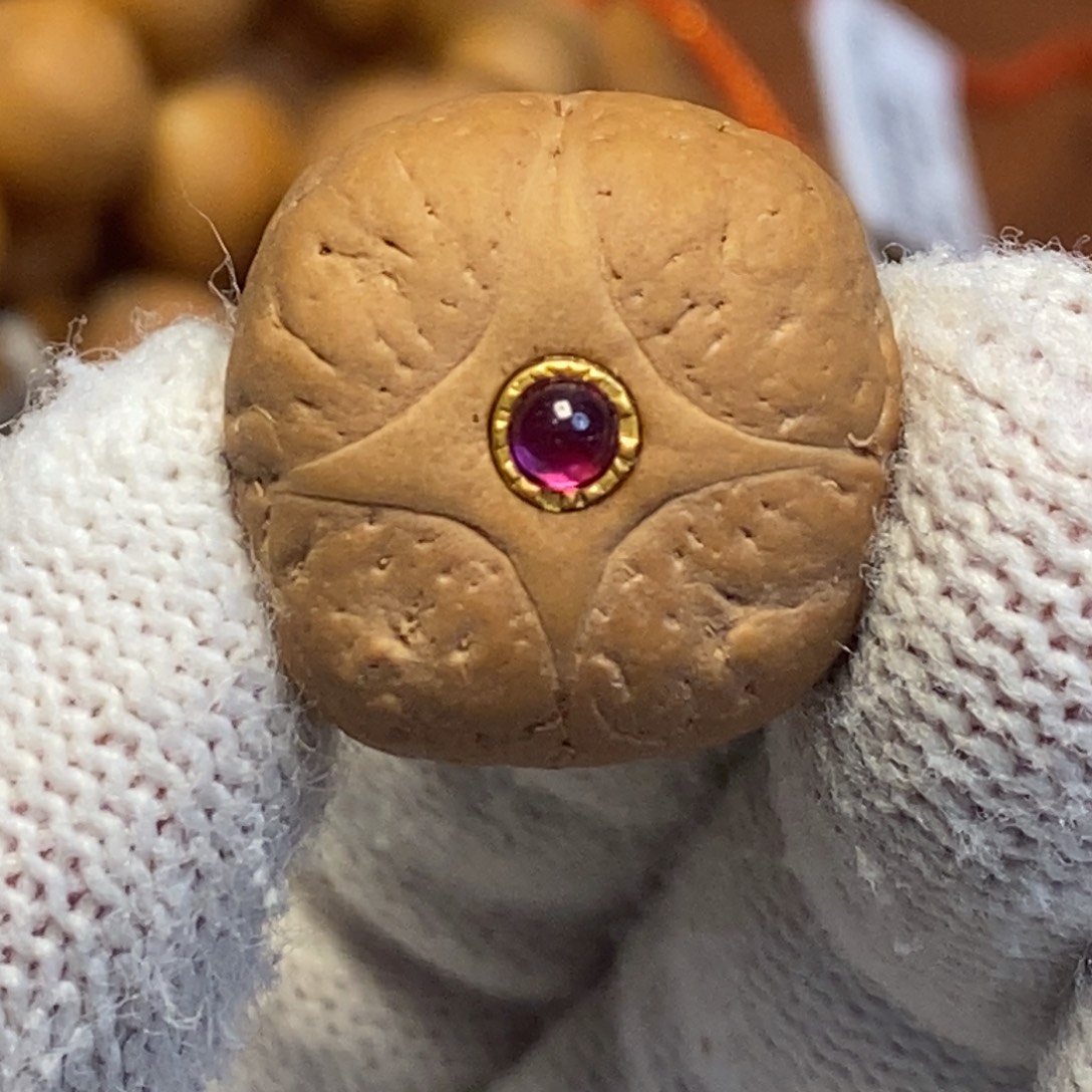 凤眼菩提吊坠镶嵌麒麟眼单颗