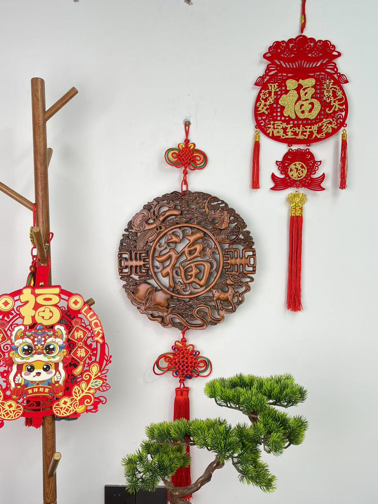 （新款）东阳木雕直径38cm福禄寿禧新款香樟木实木雕刻古色古香挂件