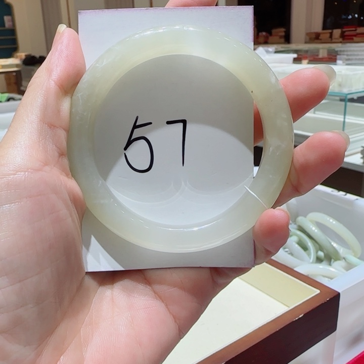 和田玉未镶嵌手镯759