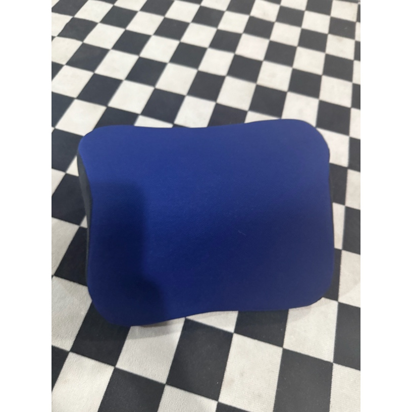 百货 774 汽车靠枕发一个