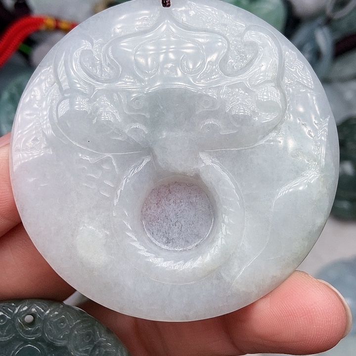 颈饰未镶嵌翡翠 翡翠