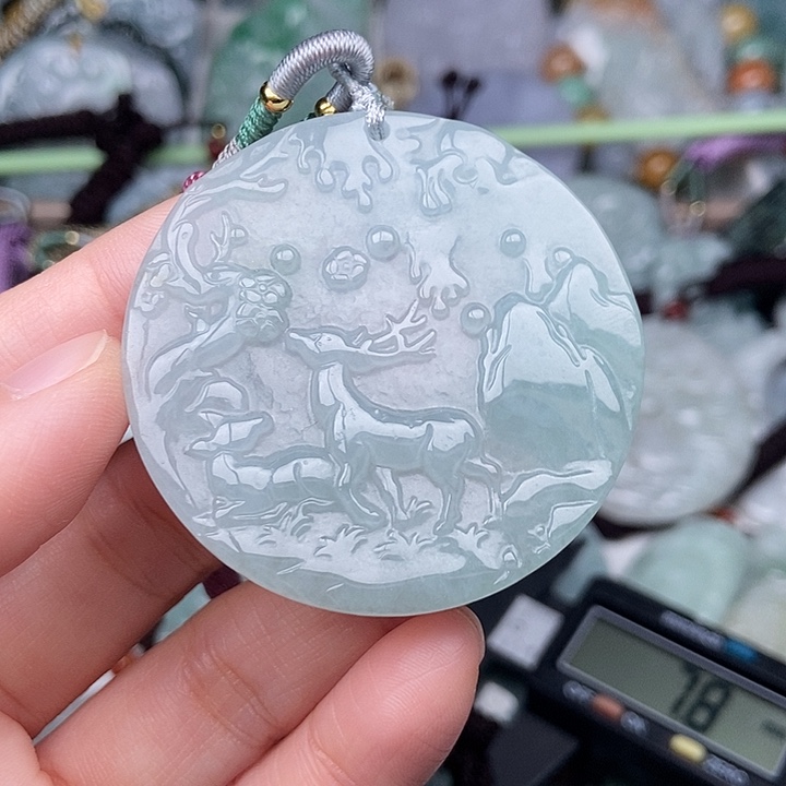 翡翠未镶嵌颈饰翡翠