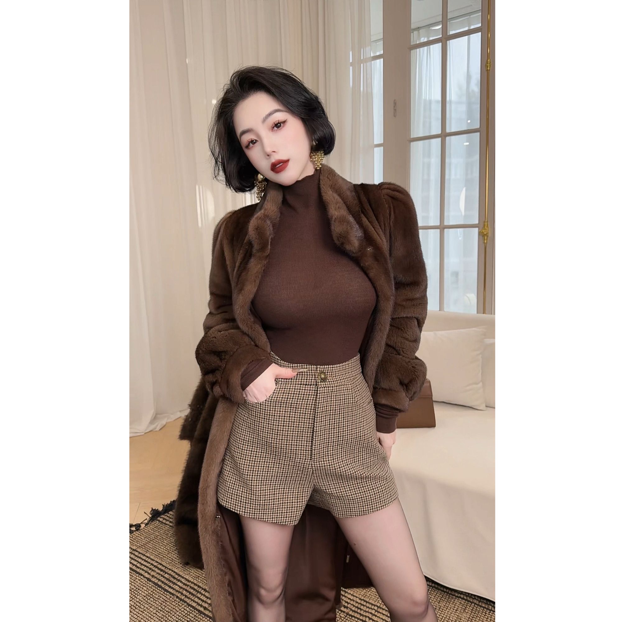 LYXJ【纽约时刻】秋冬气质复古咖格纹短裤修身显瘦显腿长12740