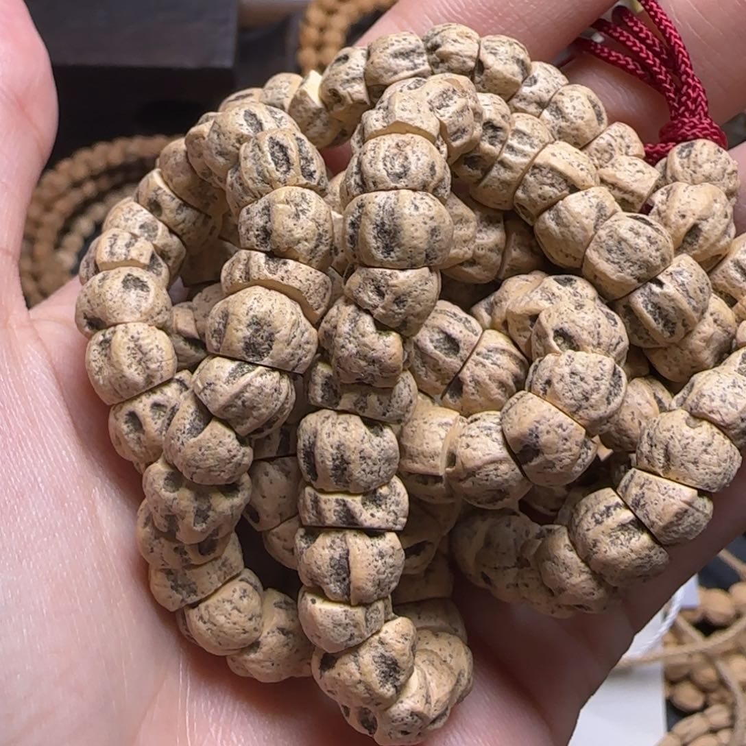 柏香籽/百香籽吊坠蚂***愣