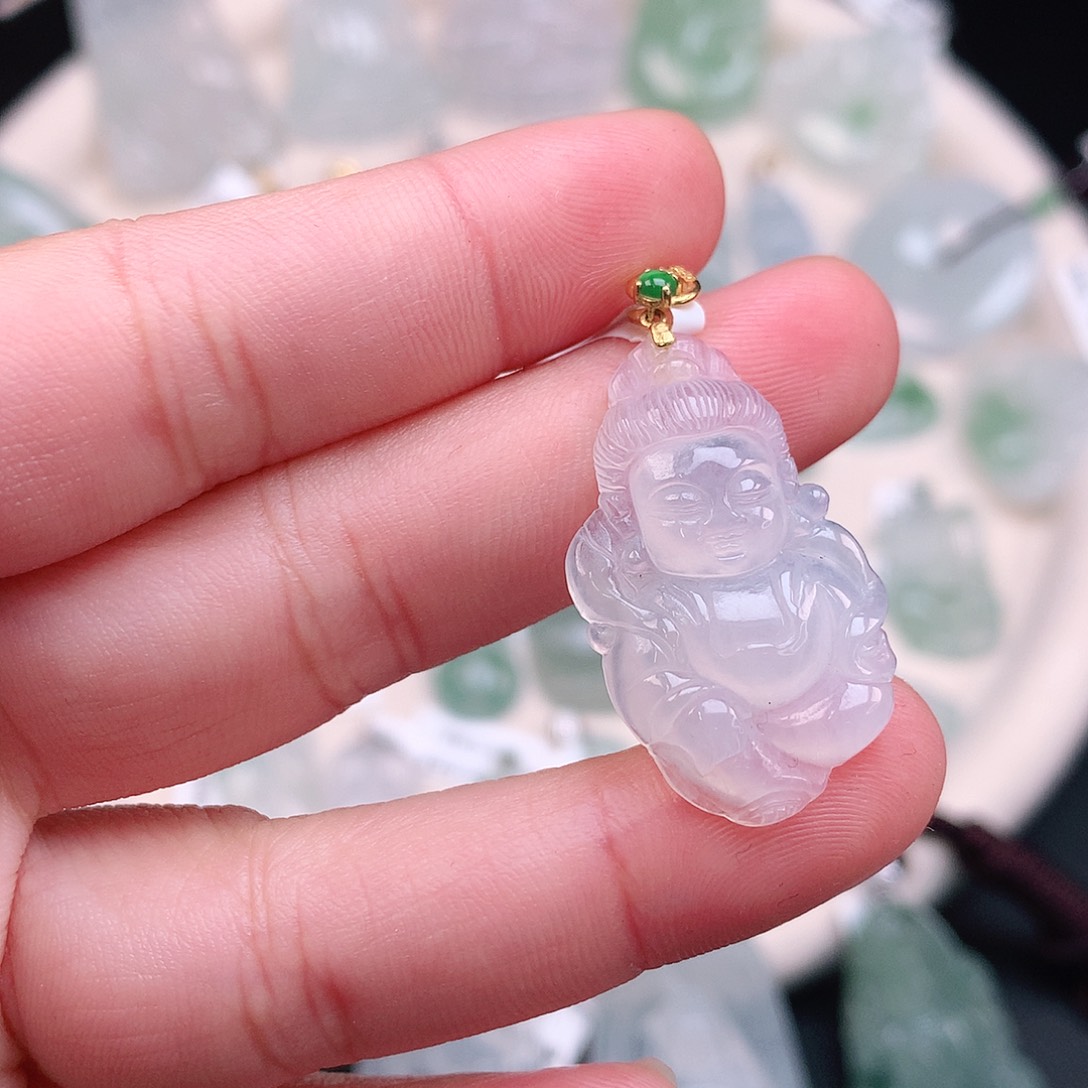 翡翠颈饰18K金镶嵌冰胶宝宝观音