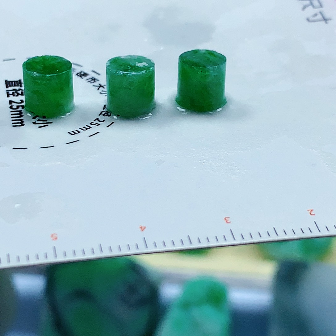 未镶嵌定制翡翠沫*翡翠