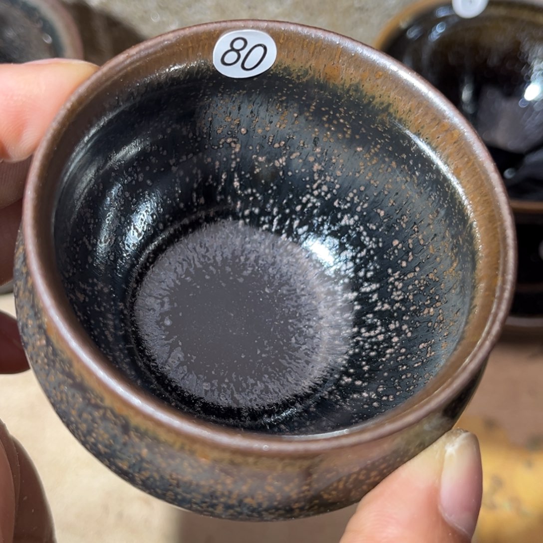 茶盏义兴龙窑坚持真柴烧